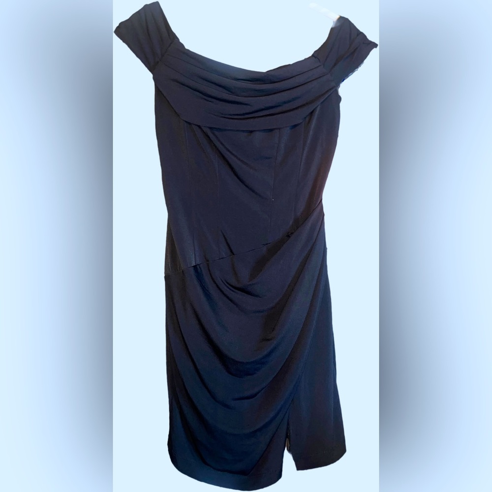 #59 NWT 🆕 Emerald Sundae Cocktail Dress, Size Small
